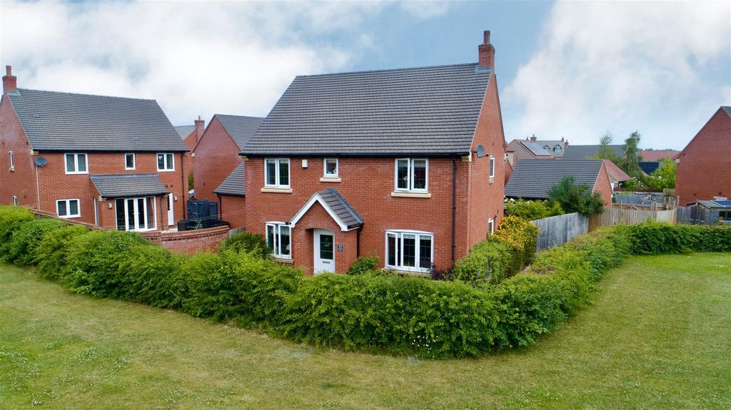 Property photo 1 of 28 1
