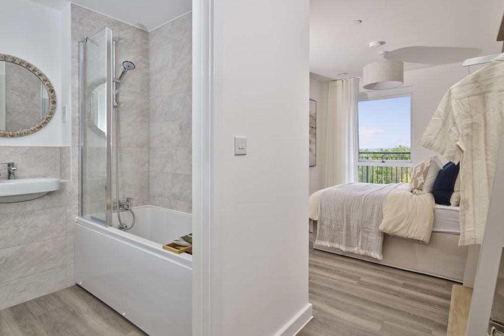 Additional image 7 of 3 bed flat for sale"Type 17 - Grand Court" at Overgate, Milton Keynes MK9