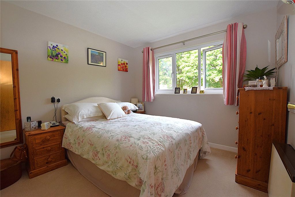 Property photo 3 of 9 Picture No. 08