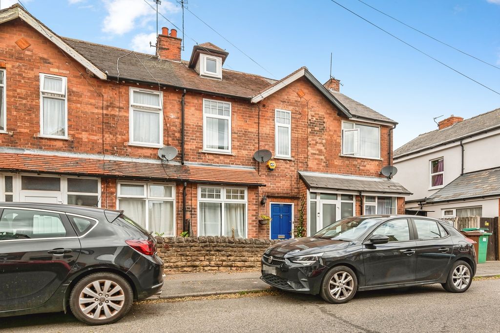 Property photo 1 of 18 Pbox-Img.Jpg