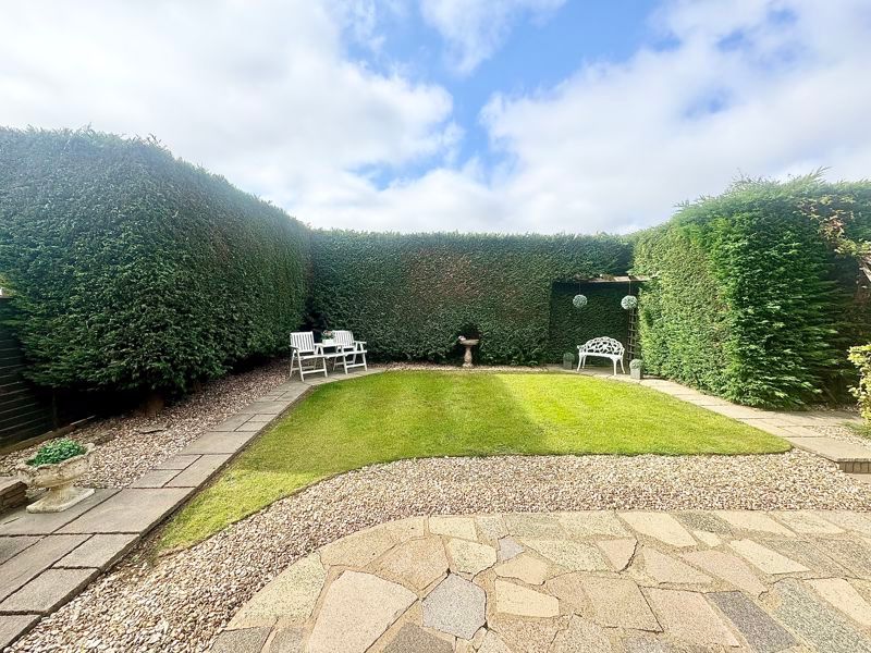 Property photo 2 of 18 Rear Garden