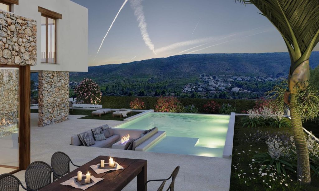 Property photo 2 of 4