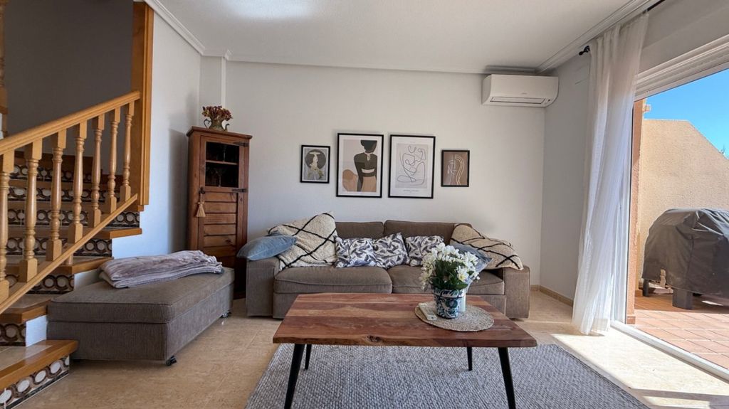 Property photo 3 of 37