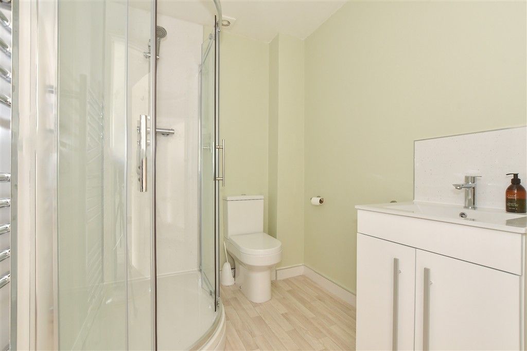 Property photo 2 of 7 Shower Room