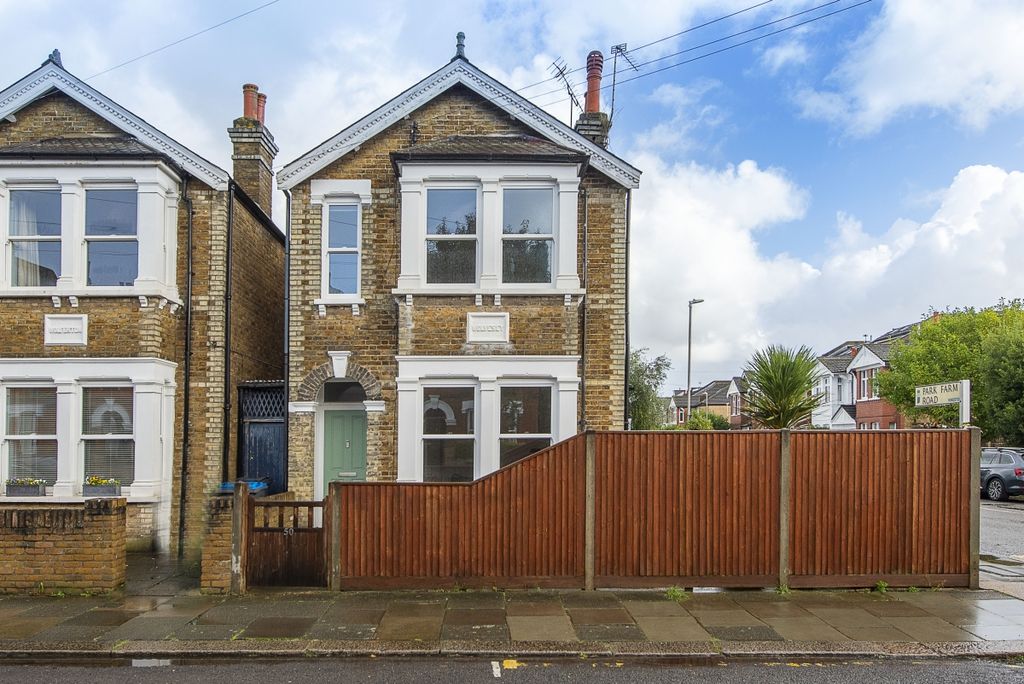 Property photo 1 of 7