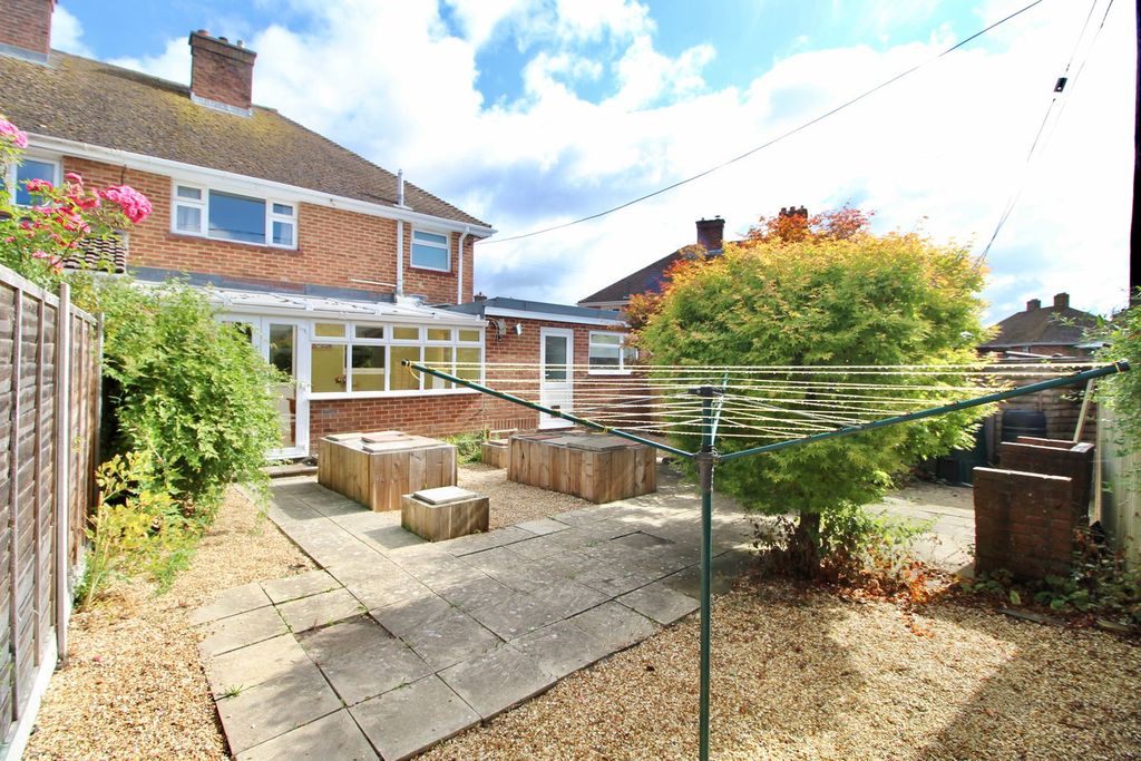 Property photo 1 of 20