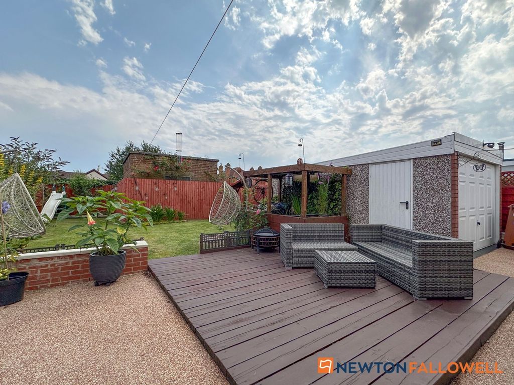 Property photo 3 of 14