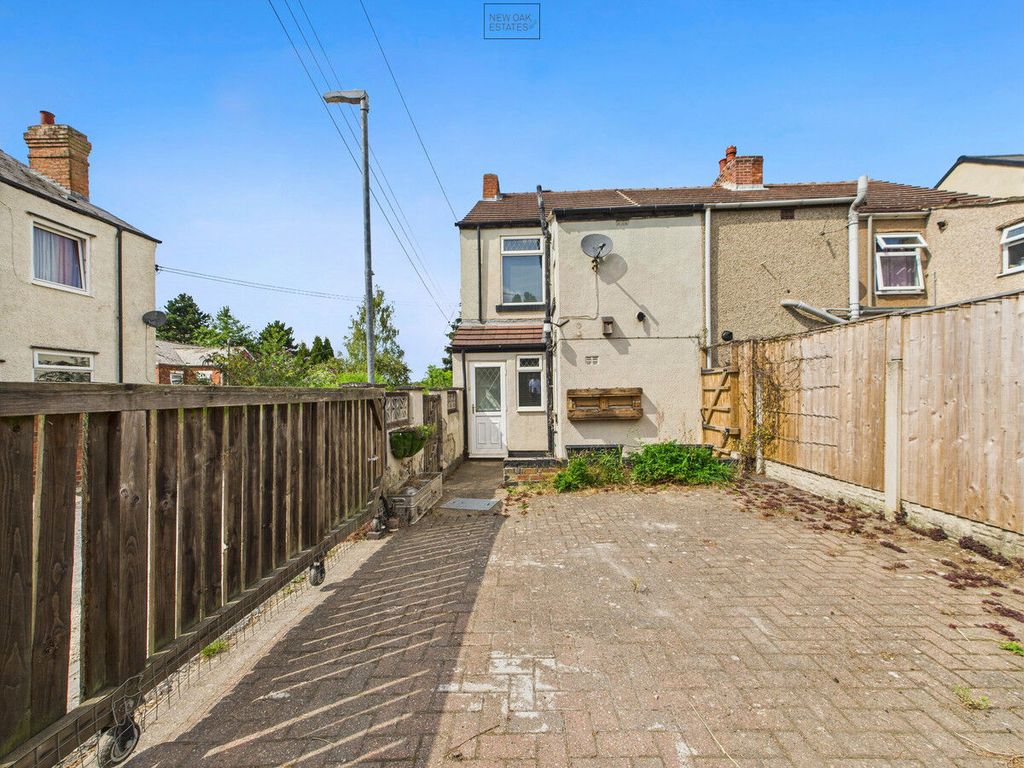 Property photo 2 of 20