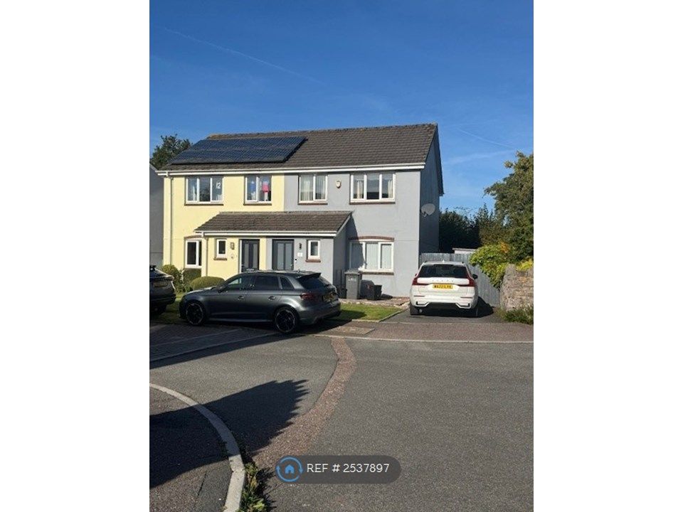 Property photo 1 of 32 Front View Of Property