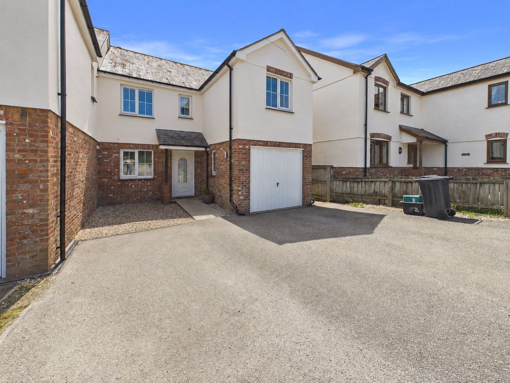 Property photo 1 of 27 Picture No. 36
