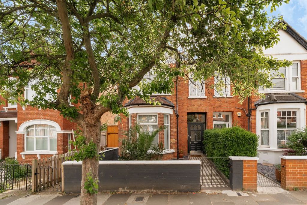 Property photo 1 of 9