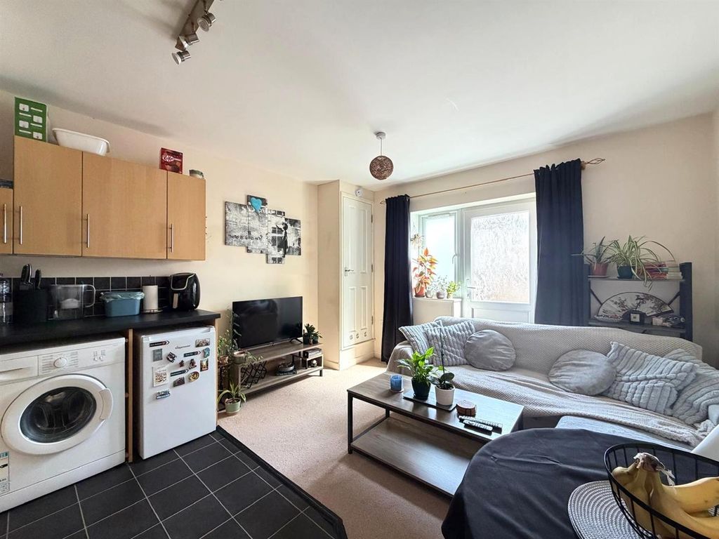 Property photo 2 of 9 Whatsapp Image 2026-04-10 At 13.27.55 (5).Jpeg