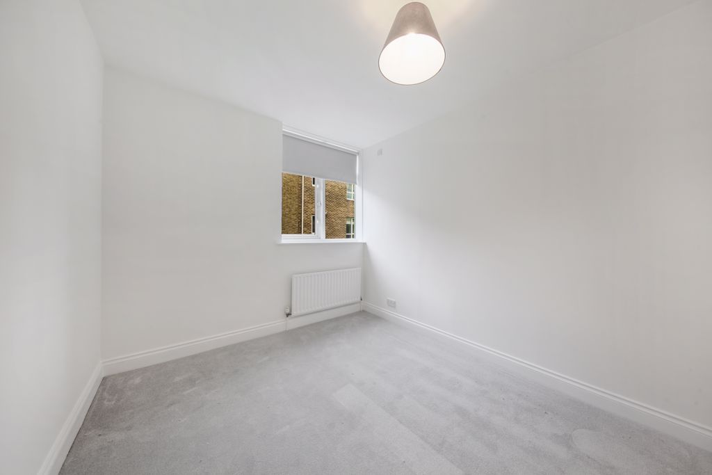 Property photo 3 of 15 Photo 4