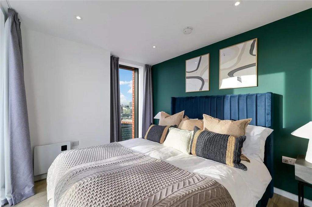 Property photo 2 of 4 138E7A6B24d7636E1151Bc0c30Fc5d166c331351.Png