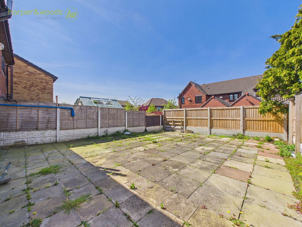 Property photo 3 of 21