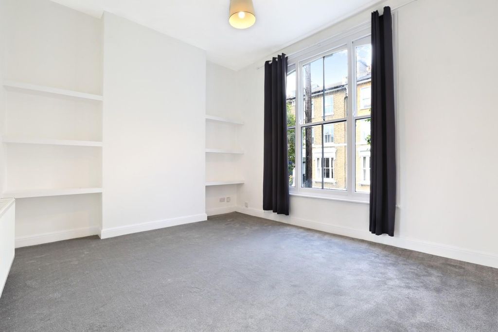Property photo 2 of 8 Ach_1618.Jpg