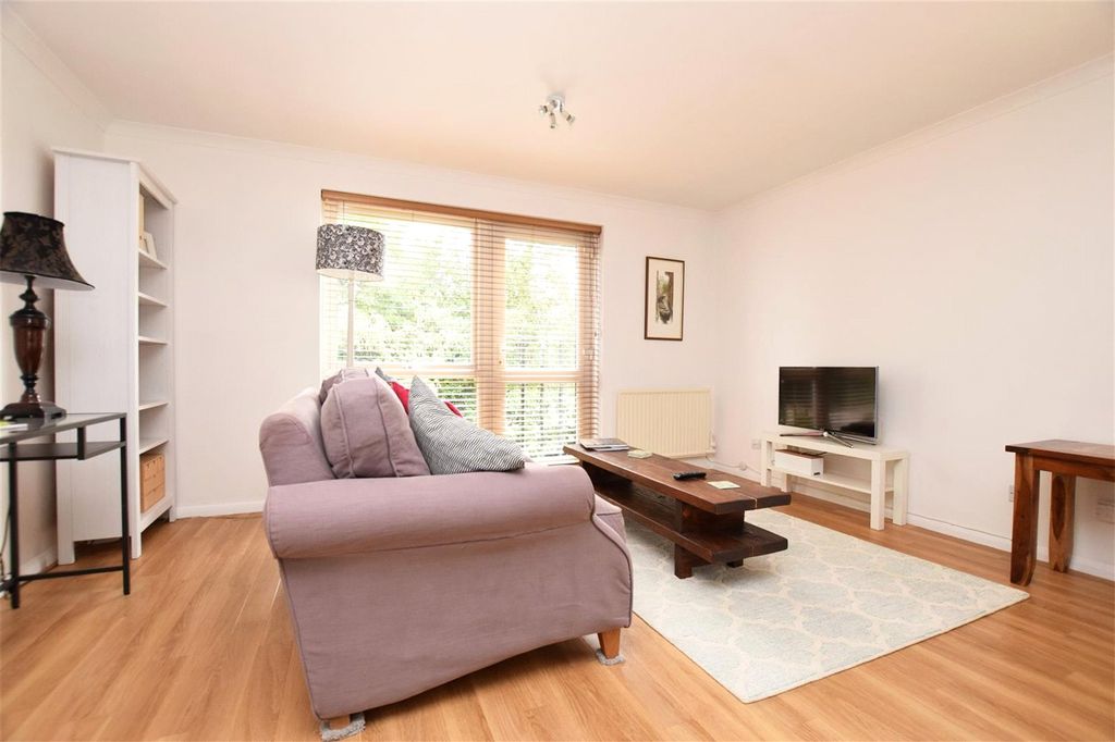 Property photo 3 of 8 Reception.Jpg