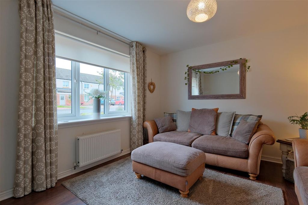 Property photo 3 of 29