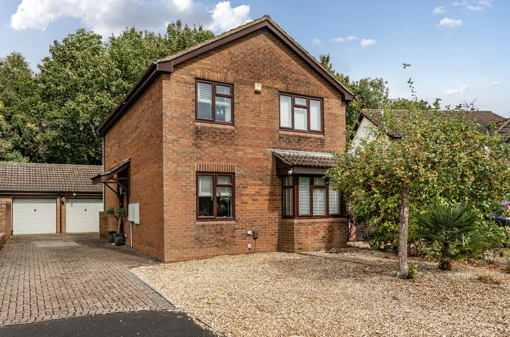 Property photo 1 of 15 1345874168B065F0De5ee
