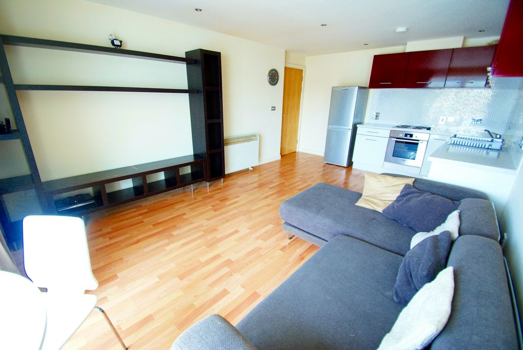 Property photo 3 of 10