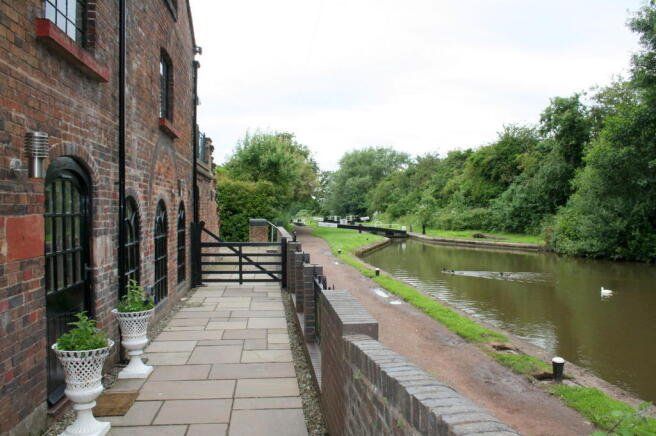 Property photo 1 of 14 Picture No. 03