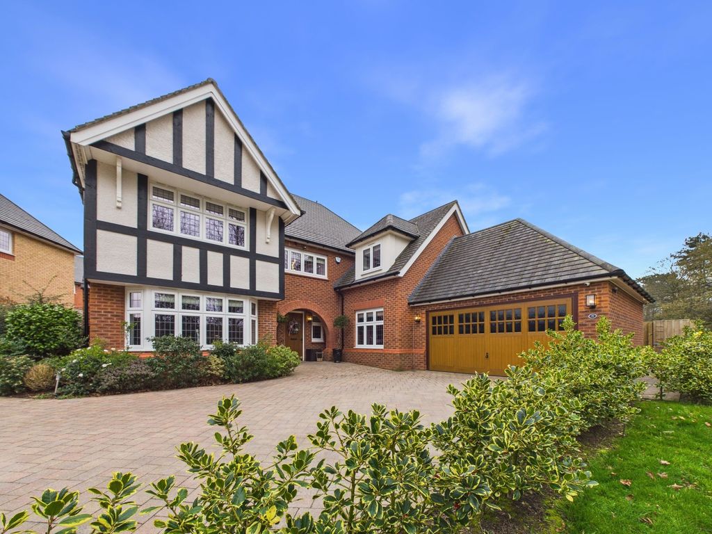 Property photo 1 of 38