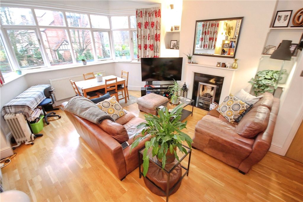 Property photo 2 of 8 Picture No. 14