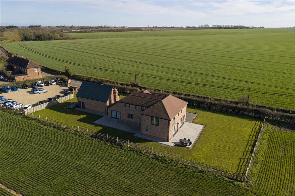 Additional image 27 of 6 bed detached house to rentFarnham House, Merton Lane, Canterbury CT4