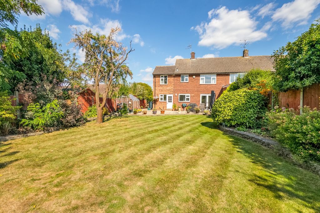 Property photo 3 of 21 4379376