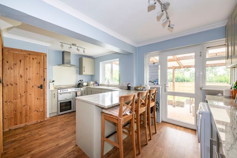 Property photo 2 of 20 Photo 13