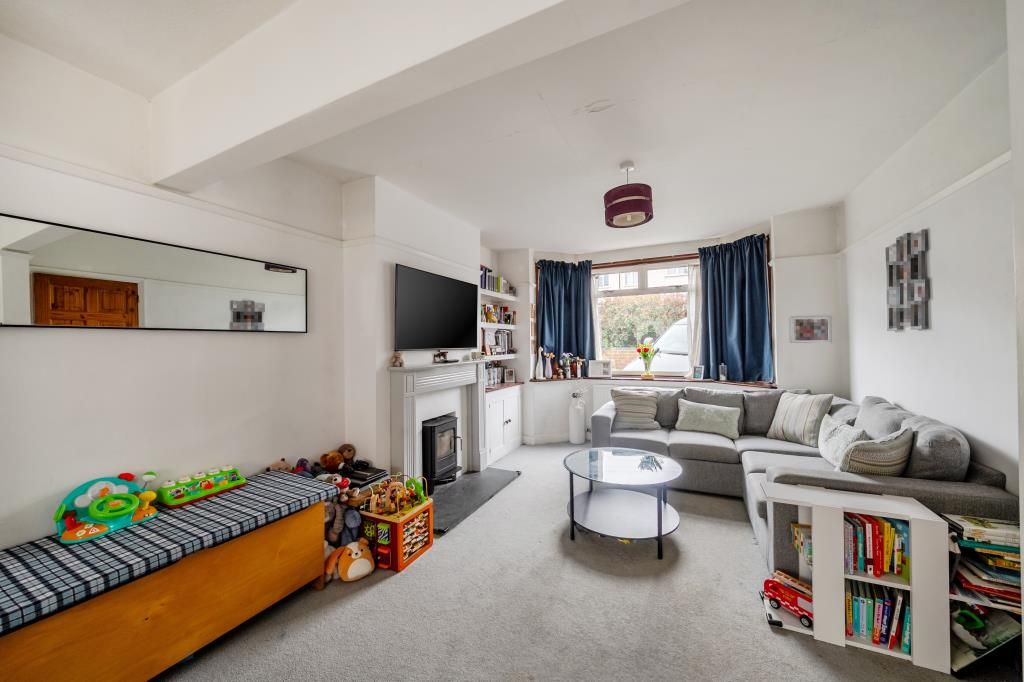 Property photo 2 of 20 Living Area