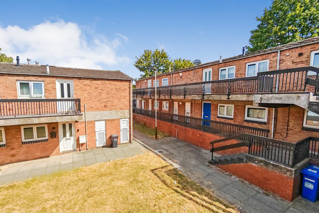 Property photo 3 of 3 138 Goodwood Road, Leicester, Le5 6Ts