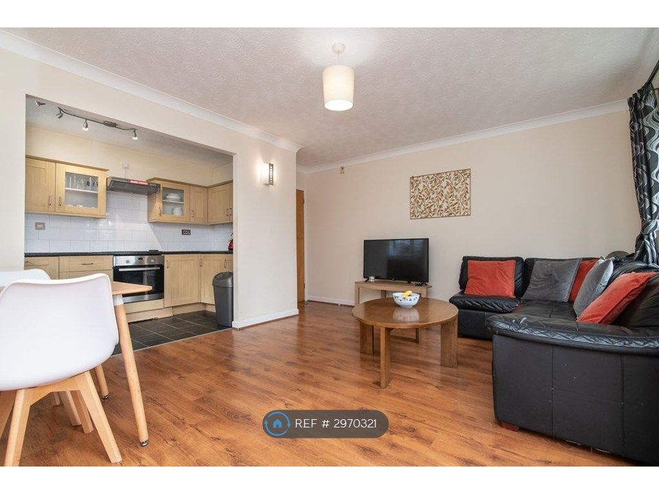 Property photo 3 of 10 Kitchen & Living/Dining Room