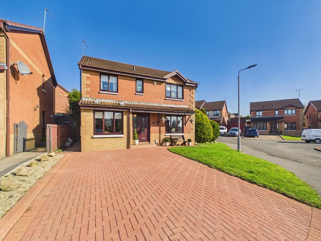 Property photo 1 of 32