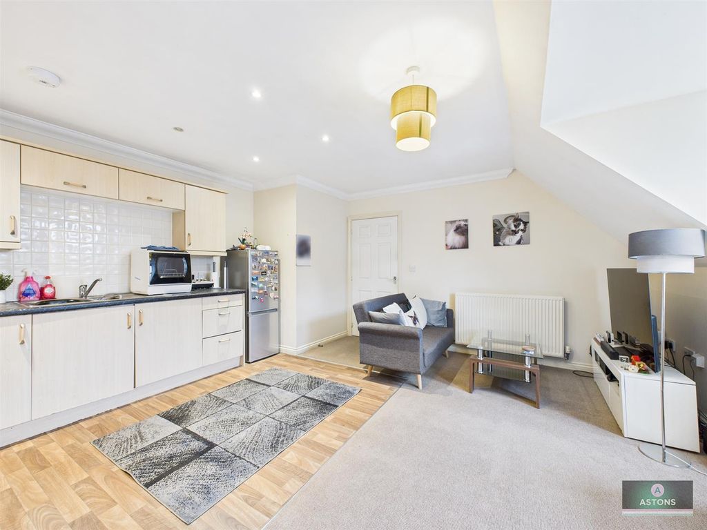 Property photo 3 of 7 Cam04622G0-Pr0116-Still002.Jpg