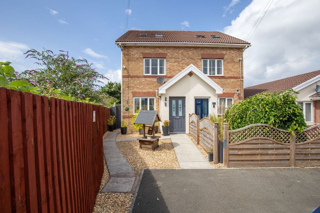 Property photo 1 of 25