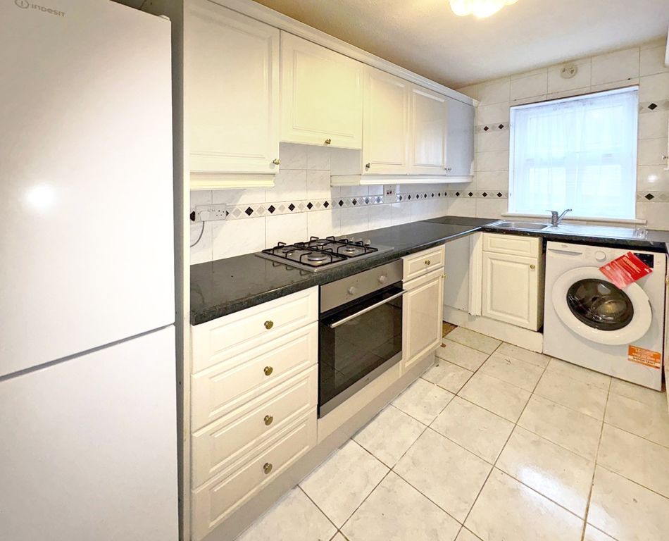 Property photo 3 of 7 5059324