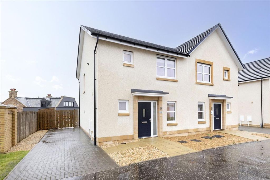 Property photo 1 of 31