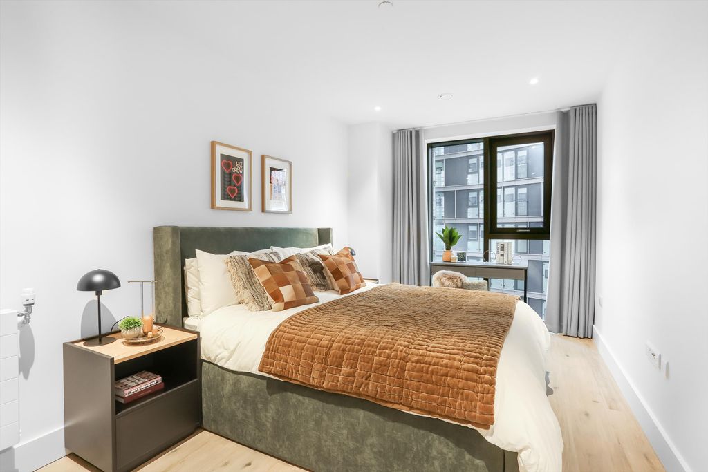 Property photo 2 of 19 Image