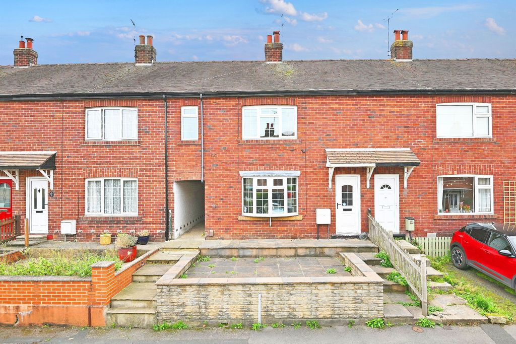 Property photo 1 of 11