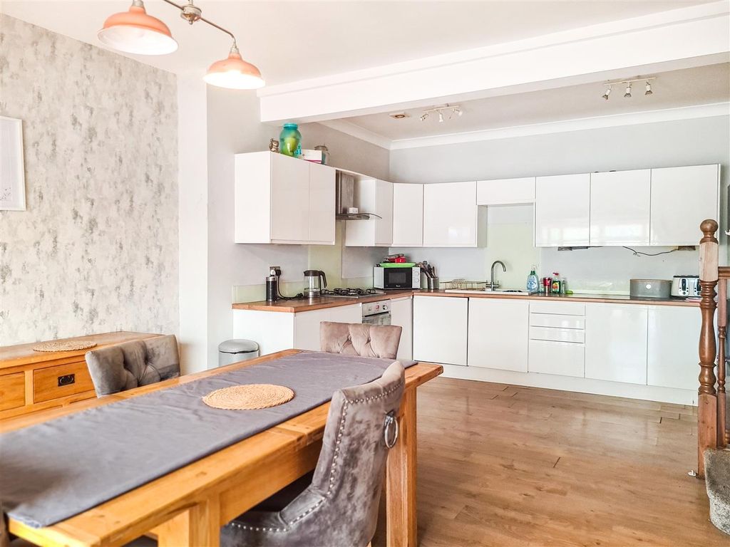 Property photo 2 of 18 31-03-2026__15-31-21_20260330_131339.Dvvnf.Jpg