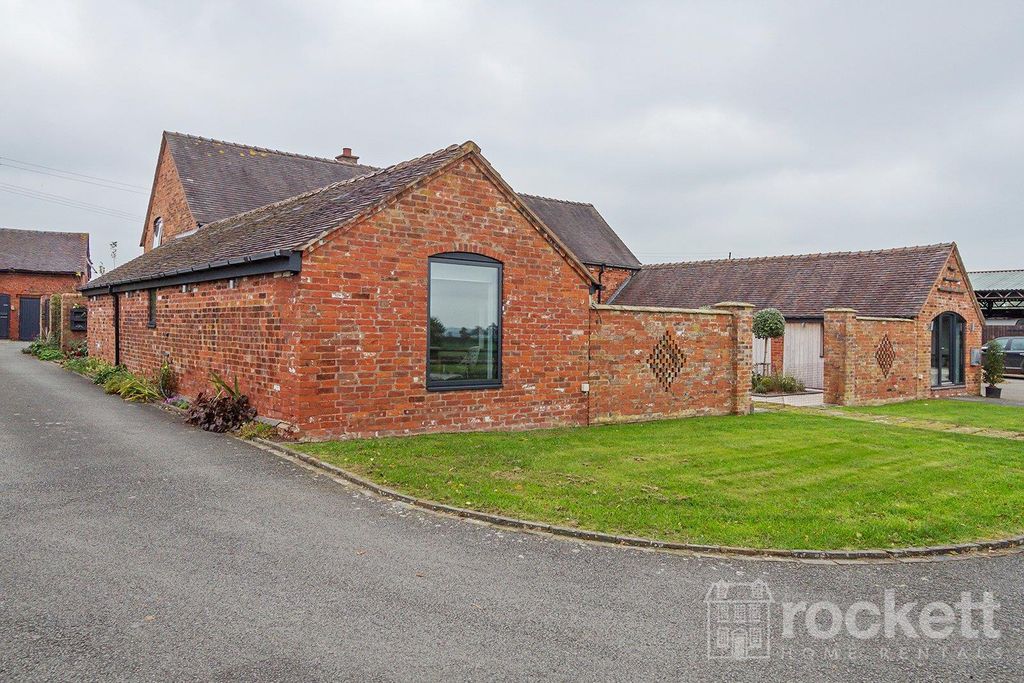 Property photo 2 of 42 Picture 2