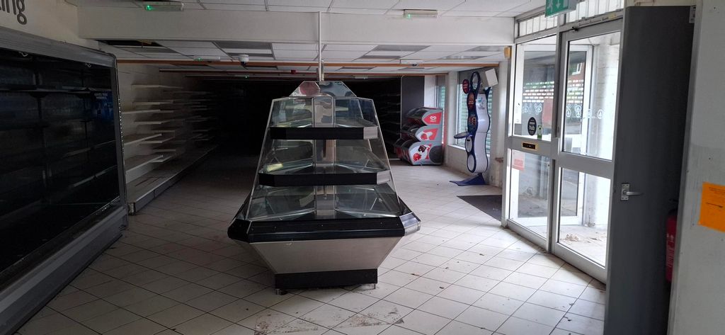 Property photo 3 of 7