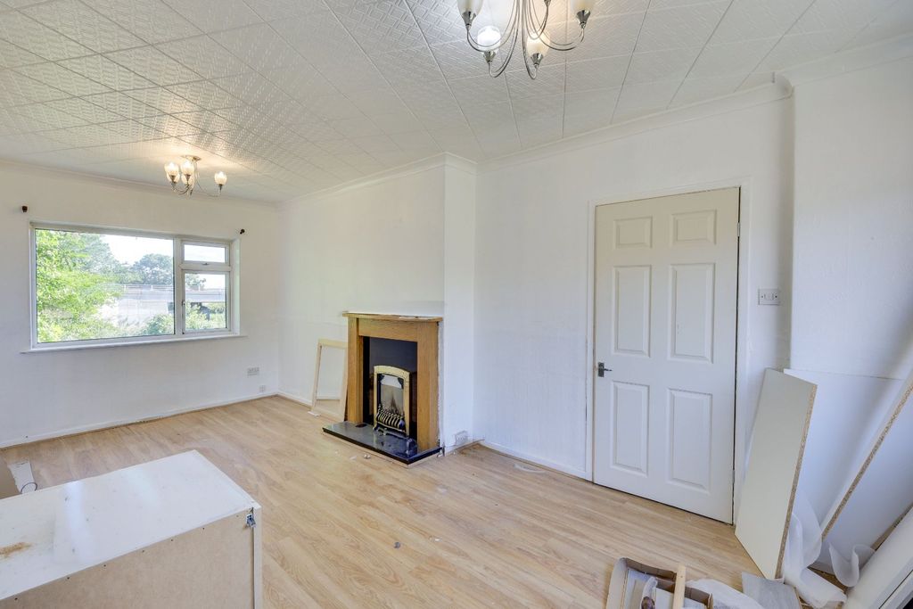 Property photo 3 of 21 Picture No. 34