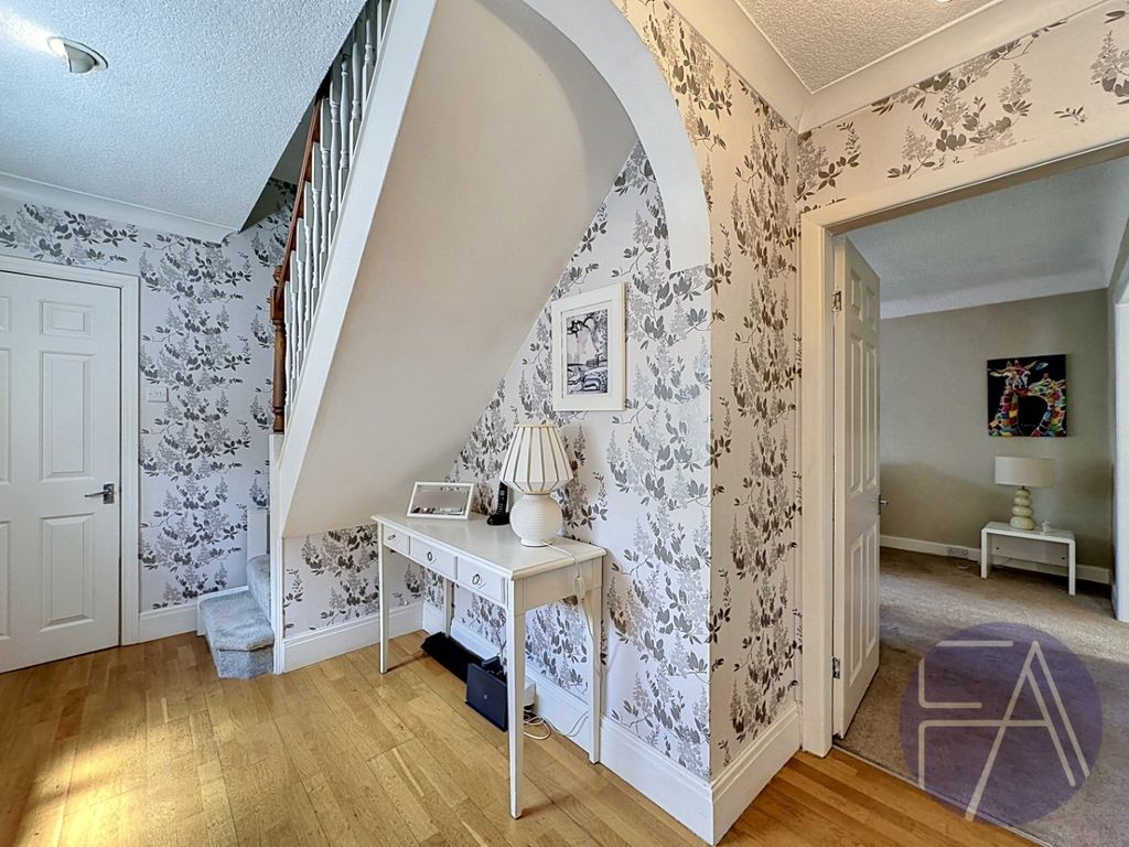 Property photo 3 of 32 5228582