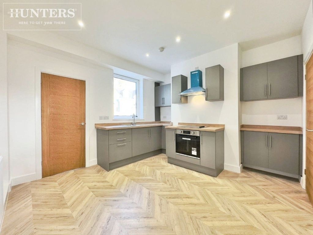 Property photo 3 of 18 Pbox-Img.Jpg