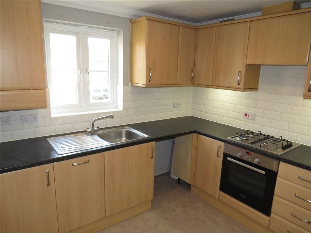 Property photo 2 of 10 Bedroom