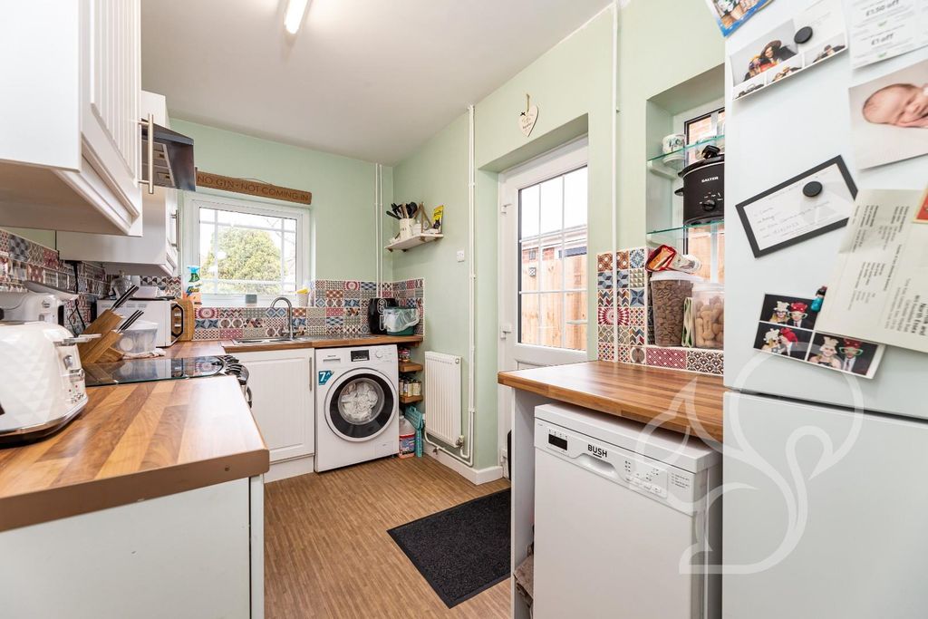 Property photo 3 of 14 Img_3445.Jpg