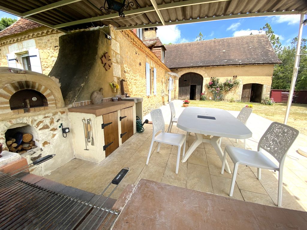 Property photo 3 of 20