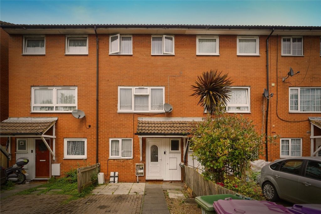 Property photo 3 of 19 Picture No. 24